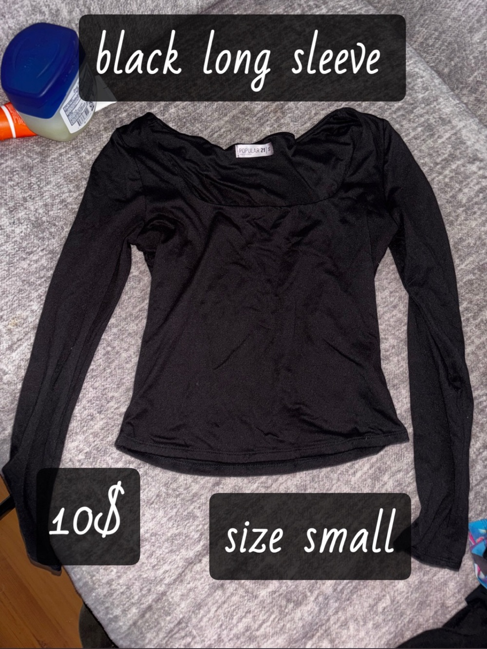 Black Long Sleeve Scoop Neck Top - Small